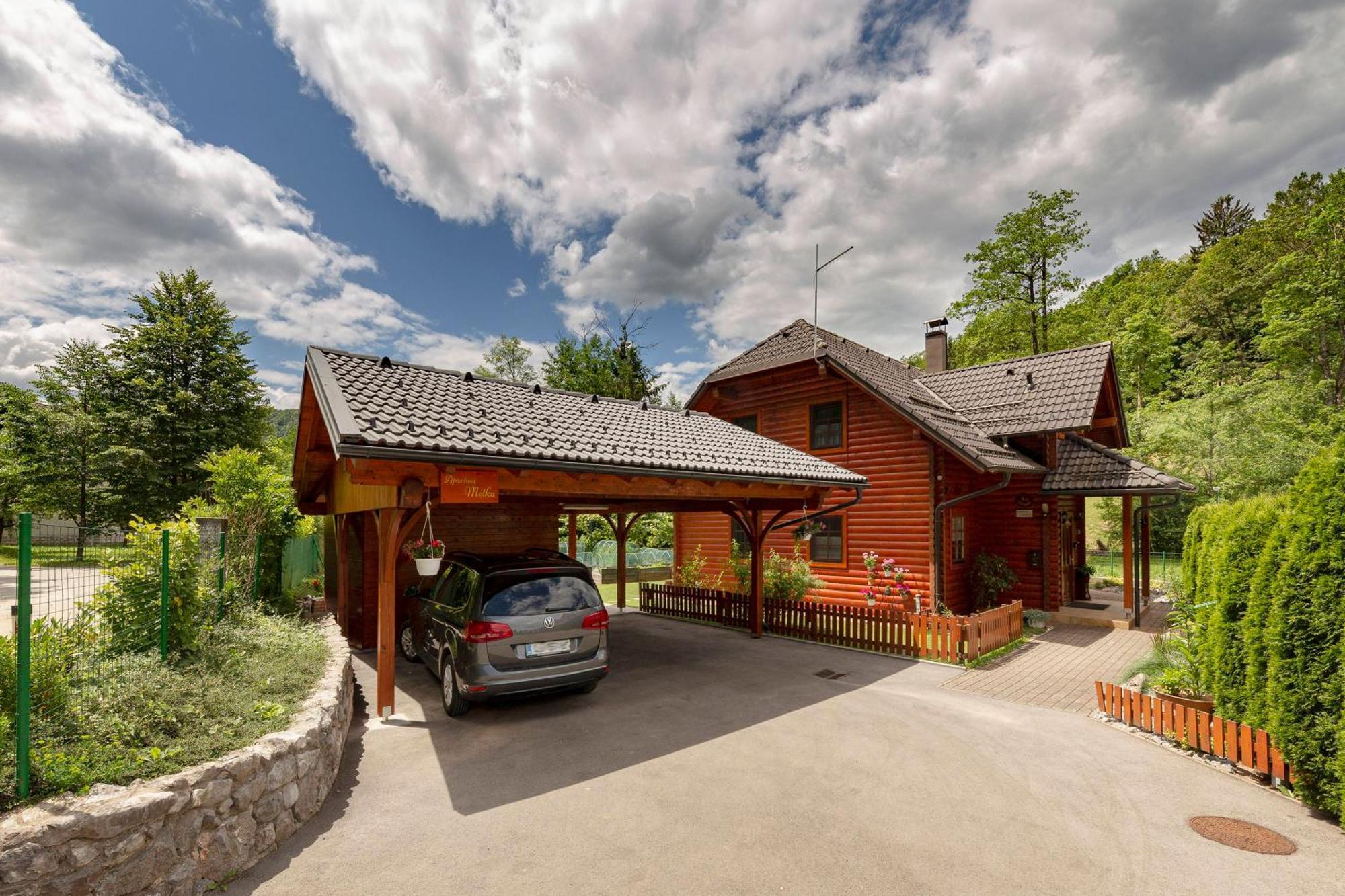 Apartma Metka Medvode Exteriér fotografie